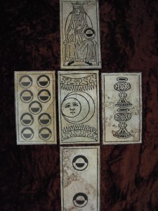 Cross spread layout with Rosenwald deck